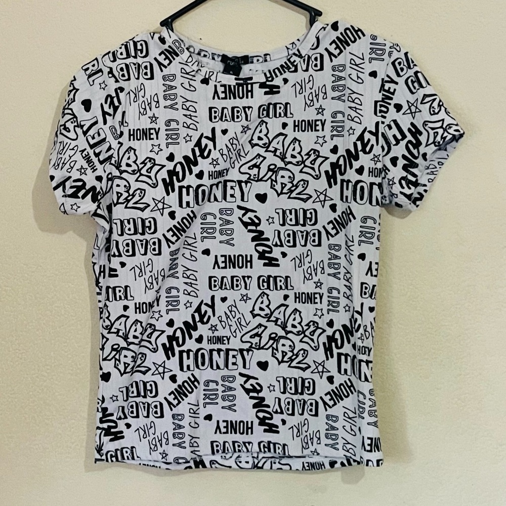 Rue 21 T-shirt
